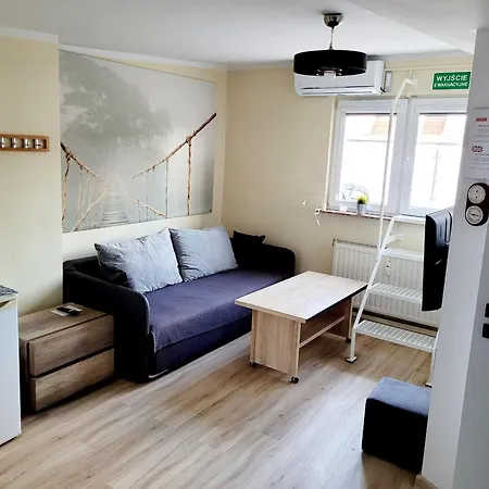 - Centre Main Station 170m アパート グディニャ