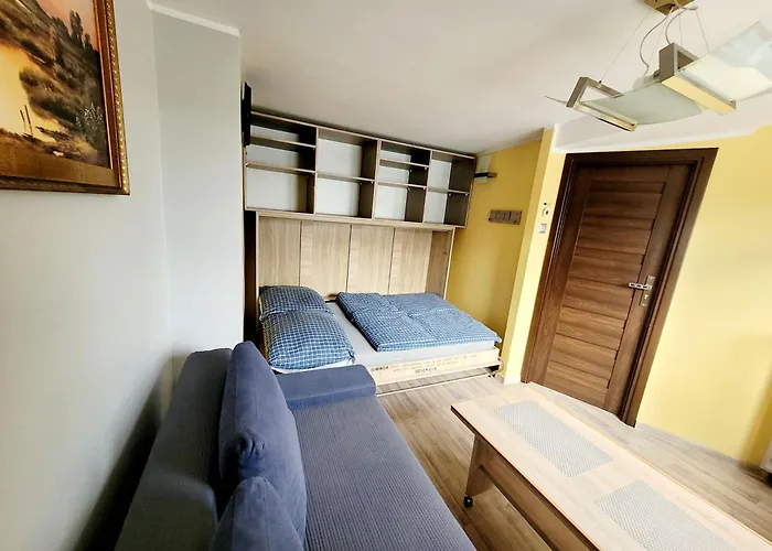 - Centre Main Station 170m Lägenhet Gdynia